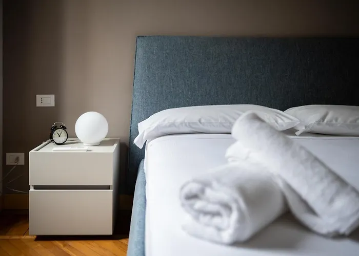 Vercelli Elegance Home