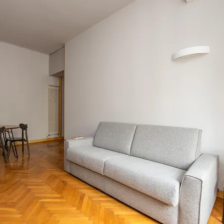 Vercelli Elegance Home Milan Exterior photo